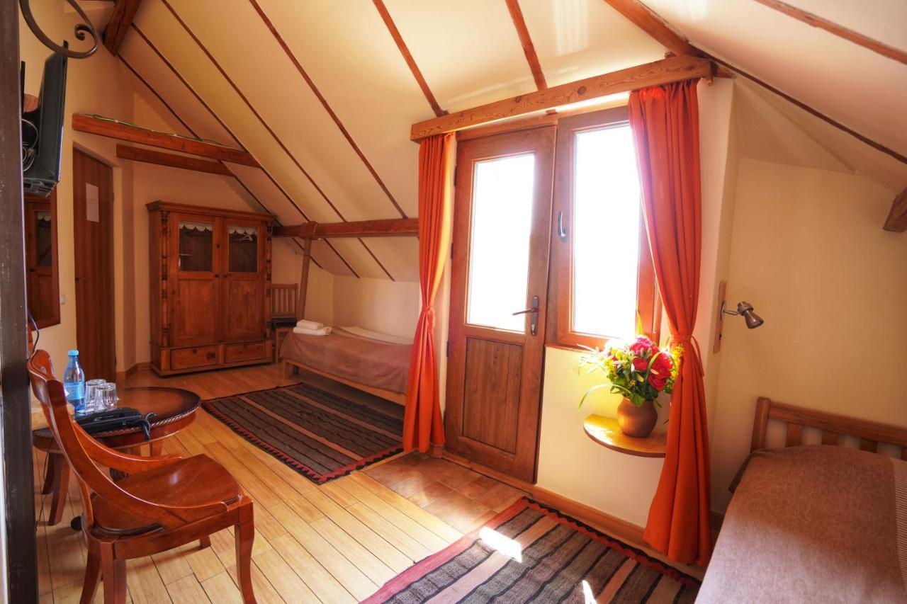 Hotel Mirhav Goris Esterno foto