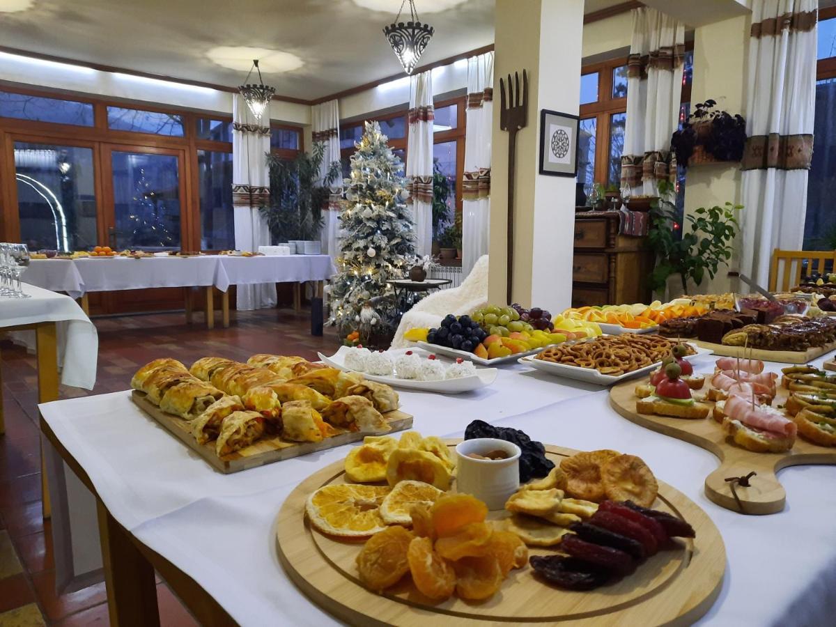 Hotel Mirhav Goris Esterno foto