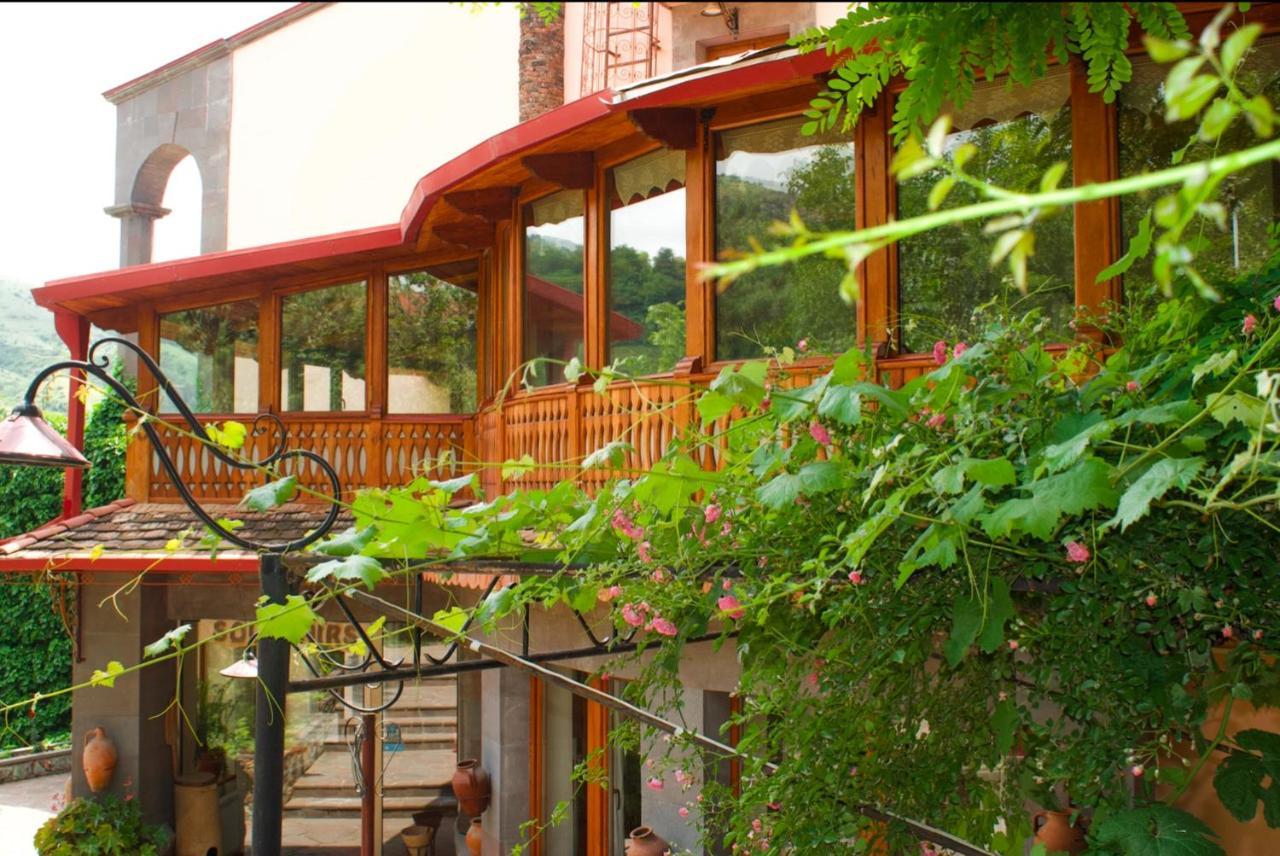 Hotel Mirhav Goris Esterno foto