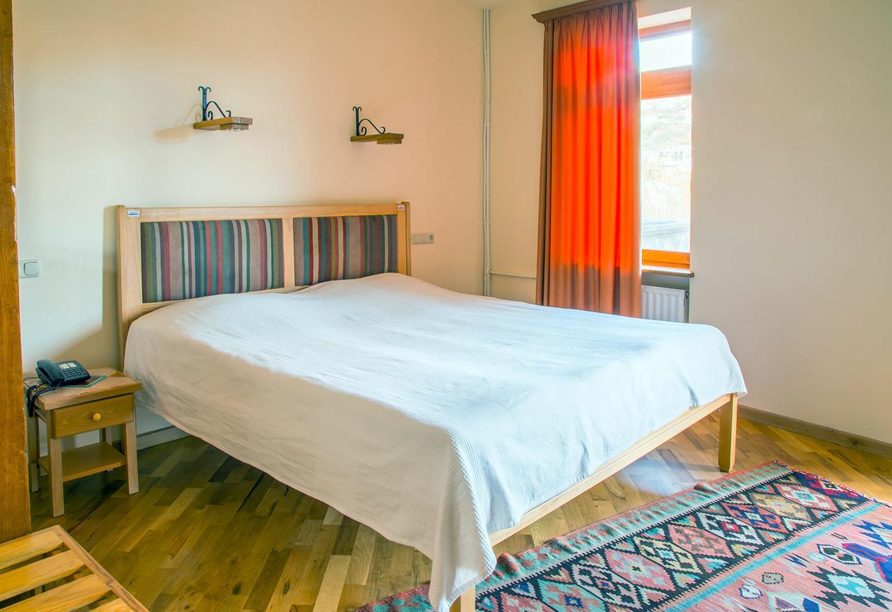 Hotel Mirhav Goris Esterno foto