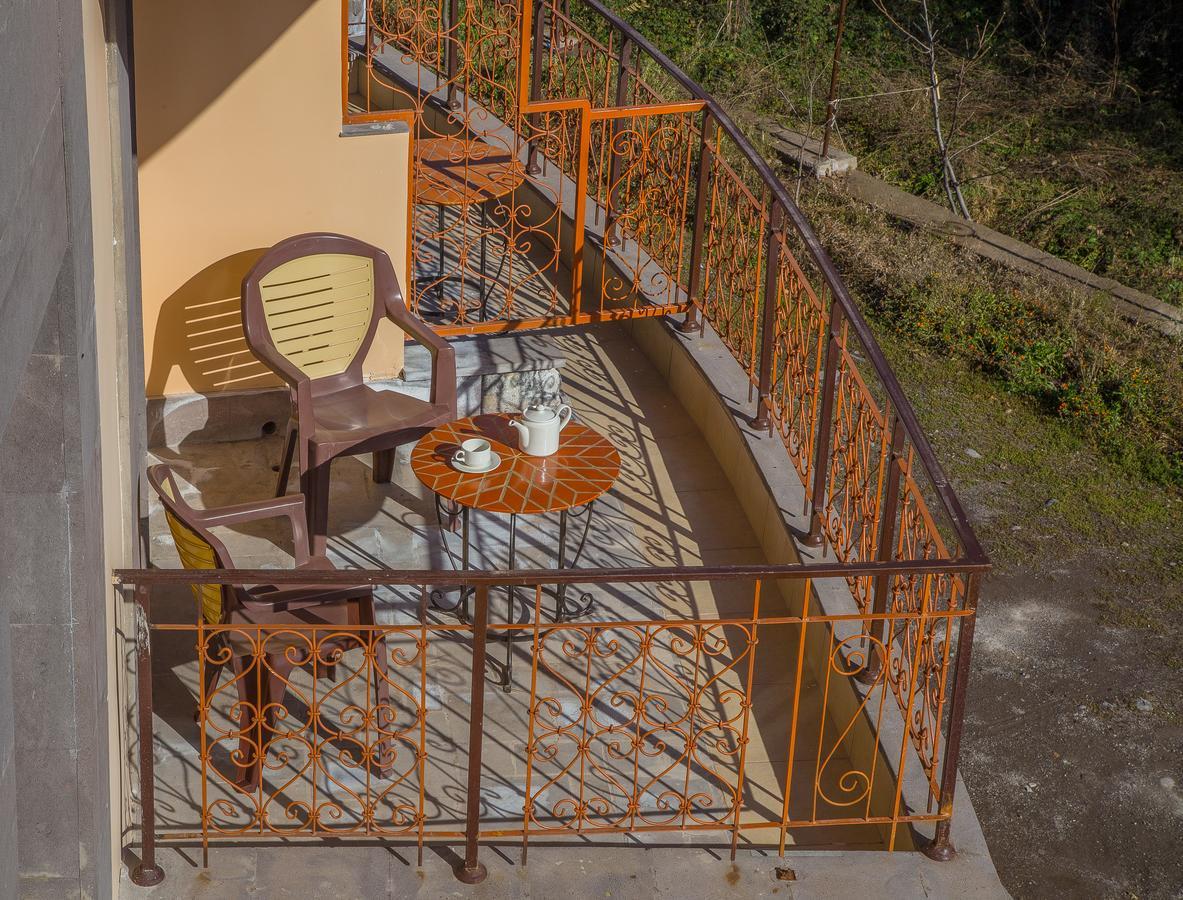 Hotel Mirhav Goris Esterno foto